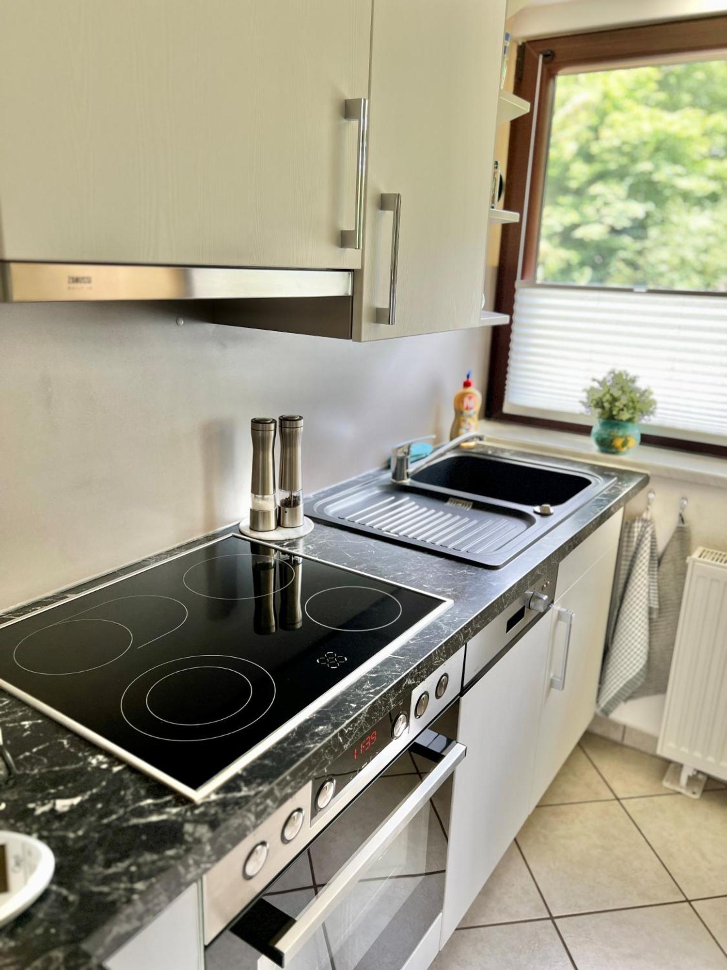 Peedy'S Luxurioese 60M² Wohnung Mit Balkonterrasse Stade Eksteriør bilde